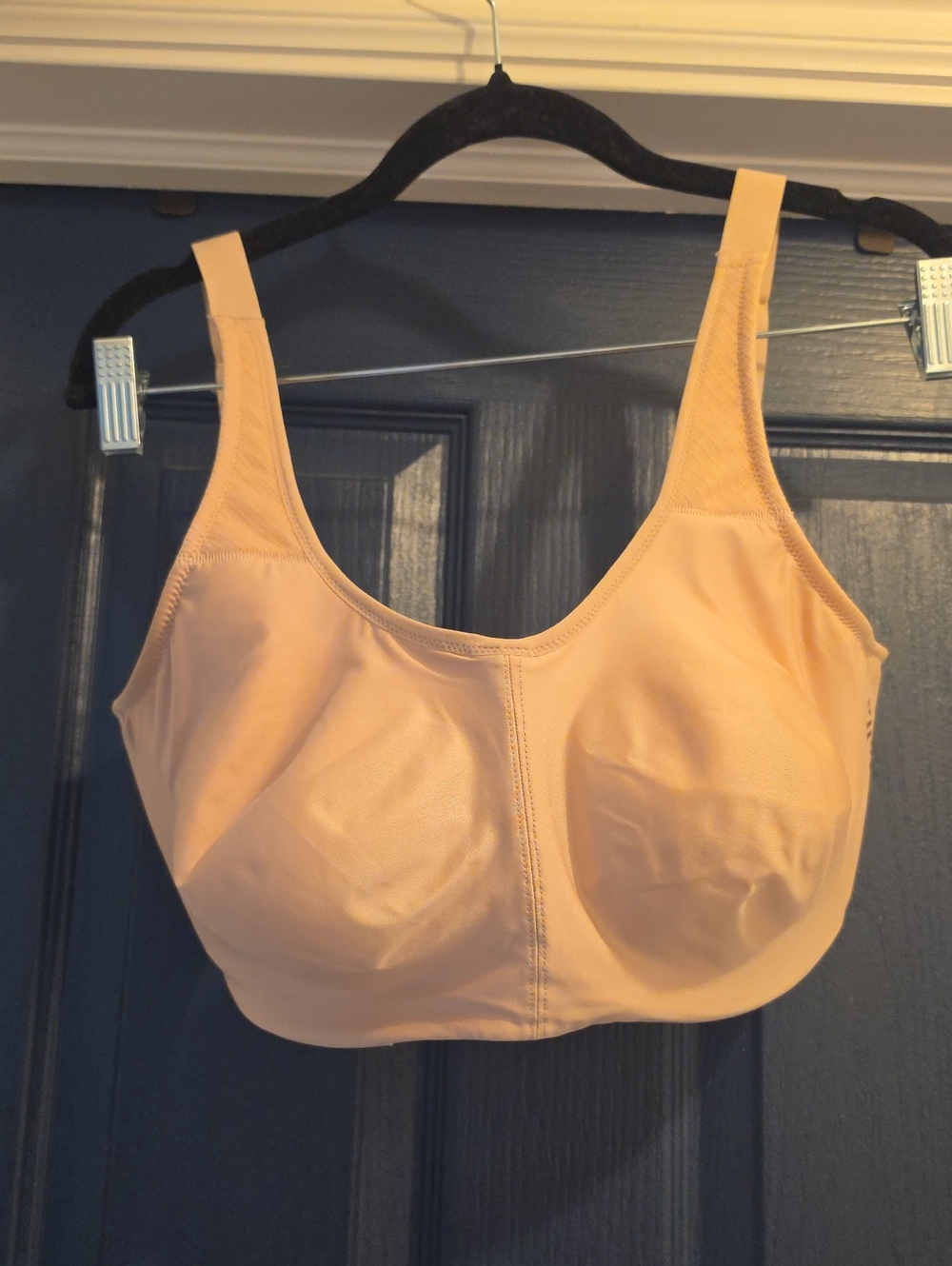 Chantelle Wireless Full-Coverage Bra - Peach